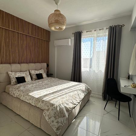 Sea View Apartment Near The Beach Paphos Eksteriør billede