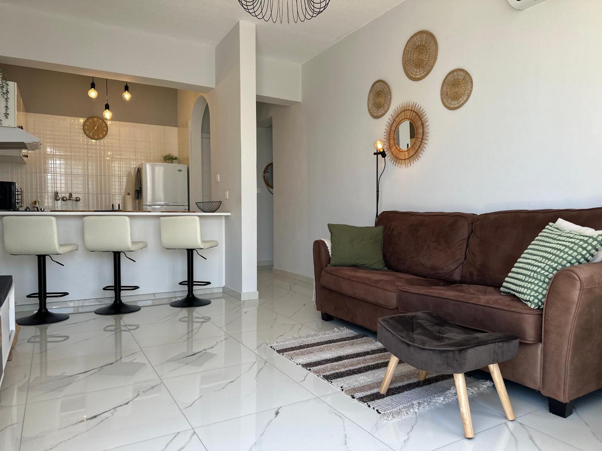 Sea View Apartment Near The Beach Paphos Eksteriør billede