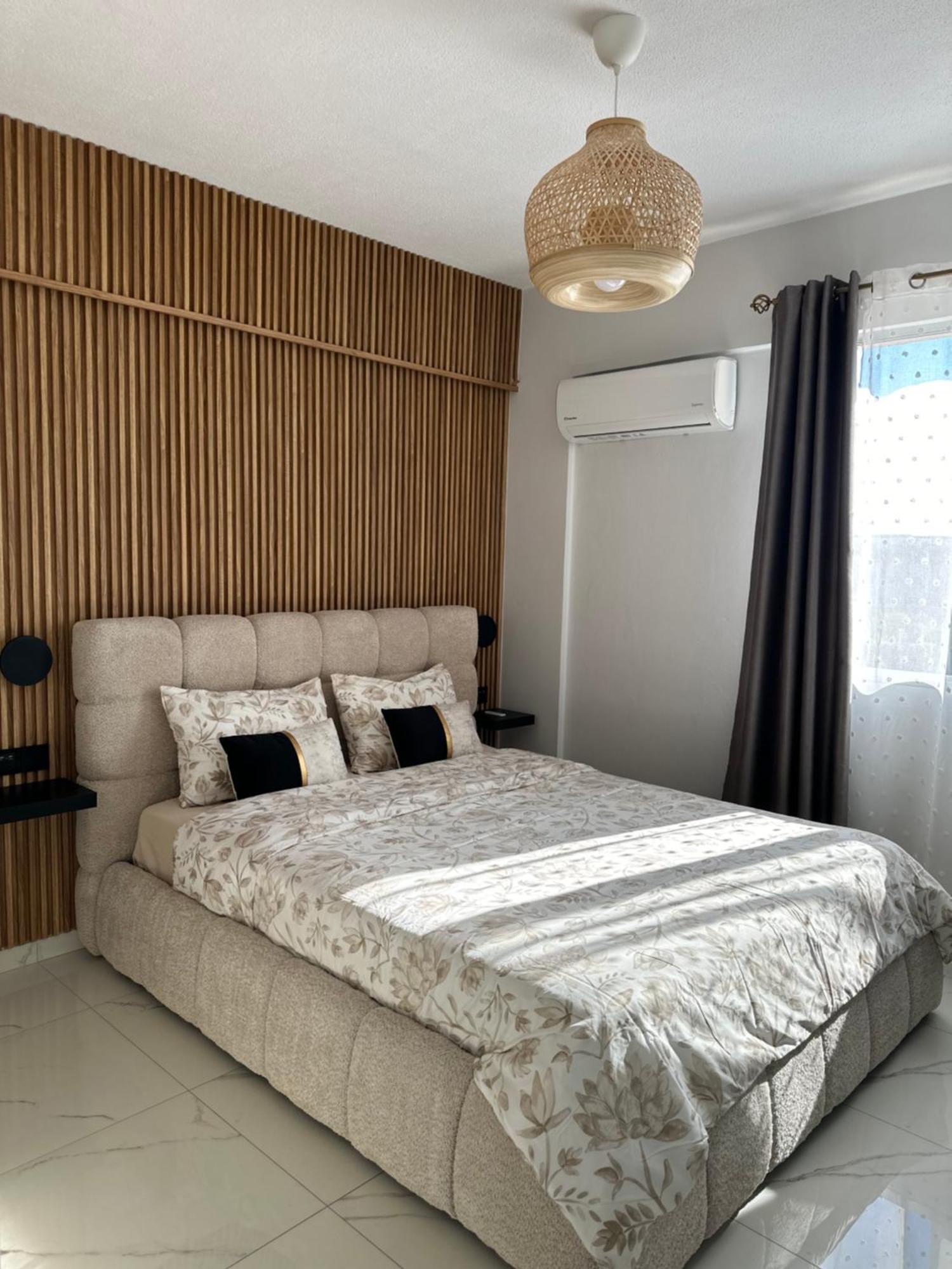 Sea View Apartment Near The Beach Paphos Eksteriør billede
